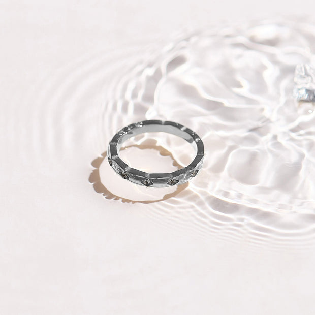 Twist Crystal Inset Ring
