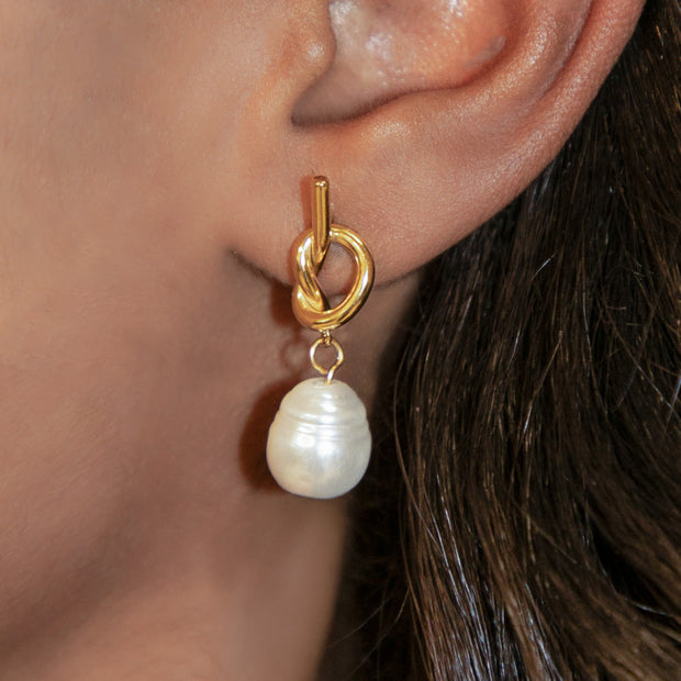 Infinity Pearl Earrings - EVRYJEWELS